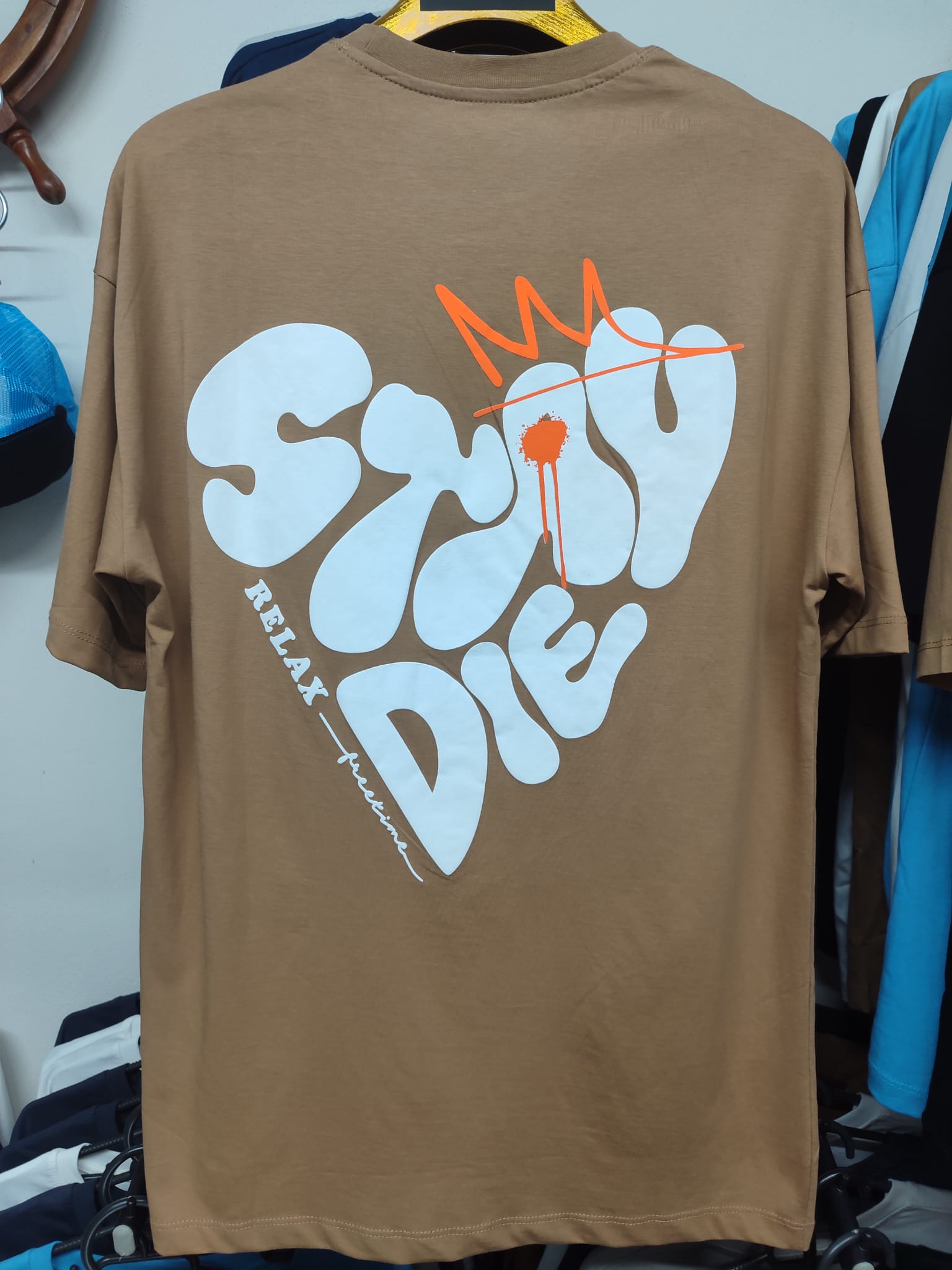 FREEBEAR - STAY DIE OVERSIZE T-SHIRT